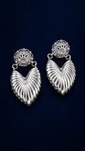 Carica l'immagine nel visualizzatore di Gallery, Orecchini LOVERS ARGENTO