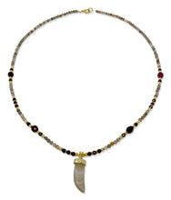 Carica l&#39;immagine nel visualizzatore di Gallery, Collana SUNSET STONE CORNO
