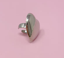 Carica l&#39;immagine nel visualizzatore di Gallery, ANELLO BUBBLE HEART ARGENTO
