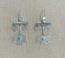 Carica l&#39;immagine nel visualizzatore di Gallery, Orecchini NAVAJO cuori SILVER
